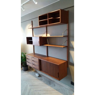 wall unit -D